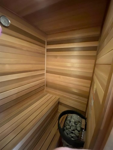 Gallery Image IMG_8341_thumbnail_converted.jpg