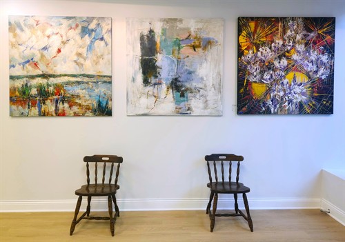 Whether you are an established collector looking for a specific vintage print or a first-time buyer looking to decorate a new living room, our curation experts can help source and frame the perfect artwork for your environment.