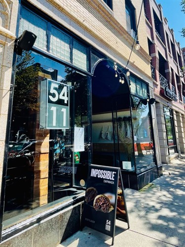 Gallery Image 5411-empanadas-southport-corridor-chicago.jpeg