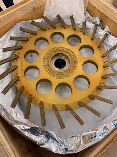 Gallery Image UG1250hub.jpg