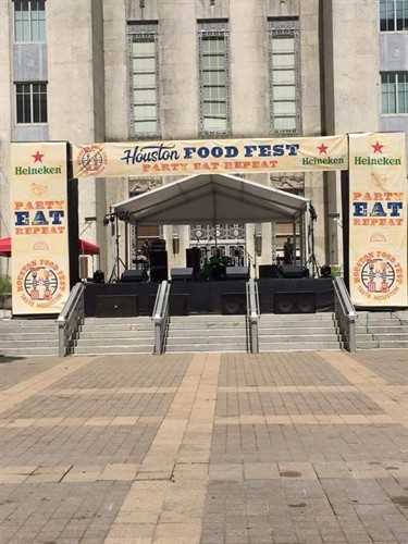 Gallery Image Stage_Tent.jpg