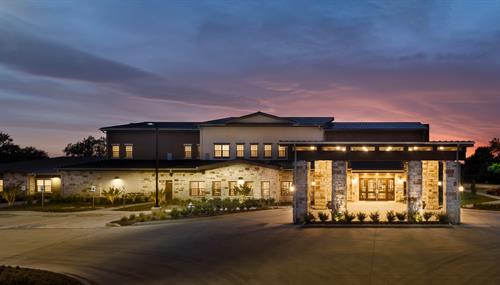 Assisted Living and Memory Care Buidling Assisted Living and Memory Care Buidling