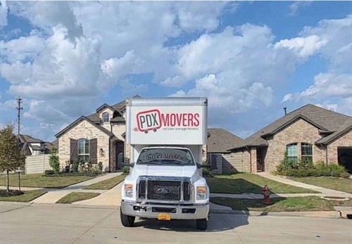 PDX Movers in Cypress ready to load up!
