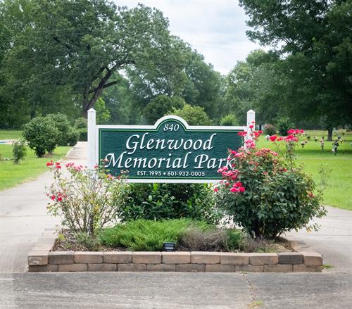 Gallery Image Glenwood_Sign.jpg