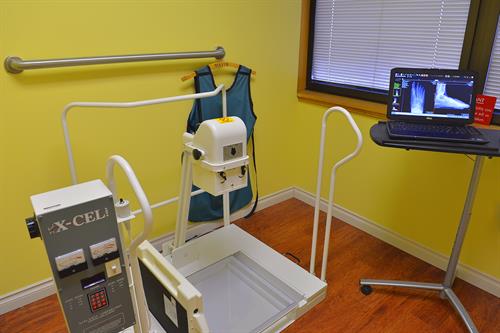 This is our new digital x-ray machine - takes fantastic images in a fraction of the time of traditional plain film units