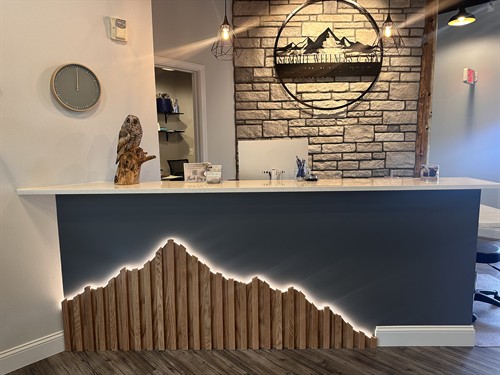 Summit Front Desk