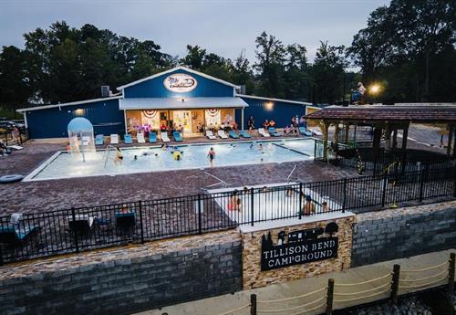 Lodging Gadsden Motel Accommodations Comfy Room-Service Vacation Travel Pool Swimming Family Fun Camping RV