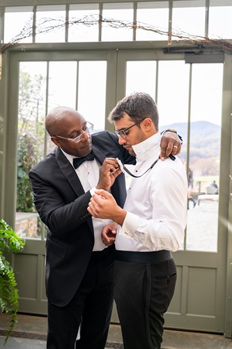 Gallery Image 2024-11-09_Liza-and-Jason_Wedding_Pippin-009_websize.jpg