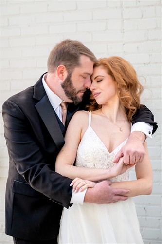 Gallery Image 2025-01-15_Edited_Liz-and-Brian-Elopement-81_websize.jpg