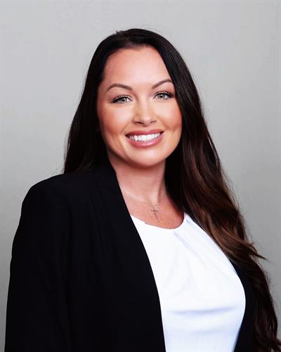 Gallery Image head_shot.jpg