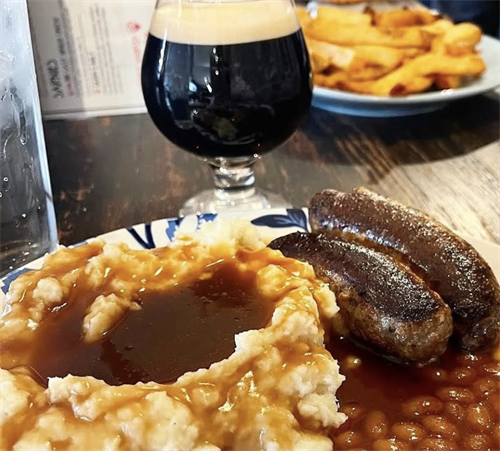 Classic Bangers & Mash