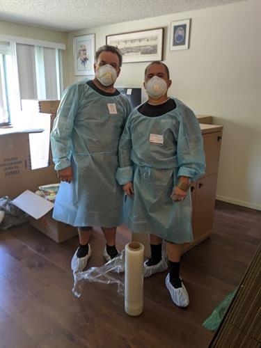 Movers and Packers in PPE gear