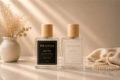 Crafted for those who have found the one, our 50ml fragrance offers a lasting expression of your unique essence. Clean, sophisticated, and designed to become an essential part of your daily ritual.