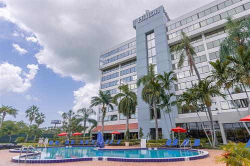 Hotel Poolside 