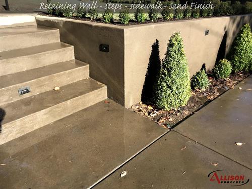 Gallery Image Retaining_-_Steps_-_Sidewalk_-_sand_Finish.jpg