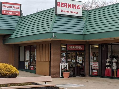 Welcome to BERNINA Sewing Center Welcome to BERNINA Sewing Center