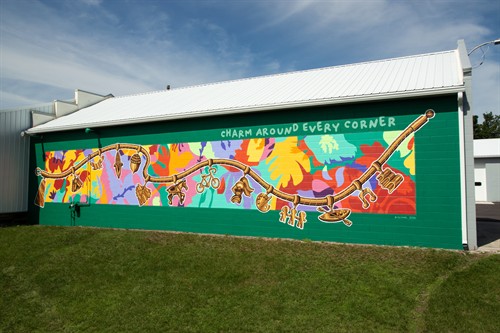 Gallery Image Charm_Mural_Waverly.jpg