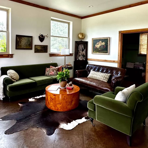 Gallery Image chamber-3.jpg