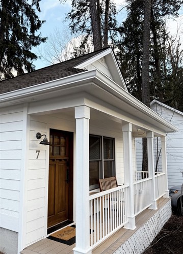 Gallery Image IMG_8694.jpg