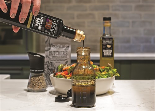 Gallery Image Shake_It_Bottle_Lifestyle_Print.jpg