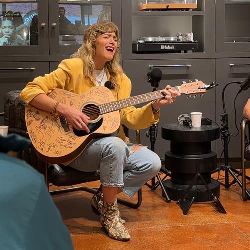 Gallery Image HaleyJ.jpg