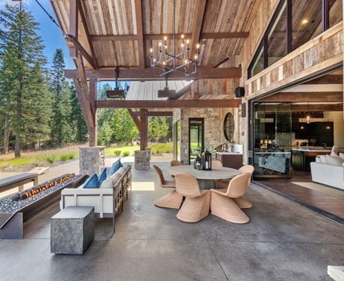 Gallery Image house_1.jpg