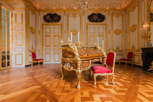 Gallery Image National_Museum_of_Toys_and_Miniatures_-_Current_Exhibitions--3.jpg