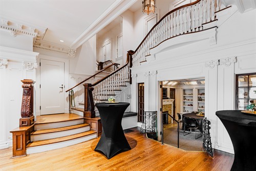 Gallery Image National_Museum_of_Toys_and_Miniatures_-_Event_Rental-Community_Programs-2.jpg