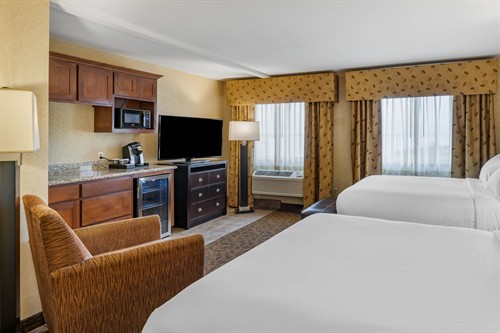 Gallery Image DELUXE_2_QUEEN_2.jpg