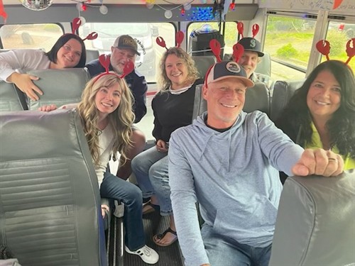 Crab Wine shuttle Seaside and back from the festival 
