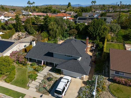 New shingle roof. Presidential Shake. Color: Charcoal Black