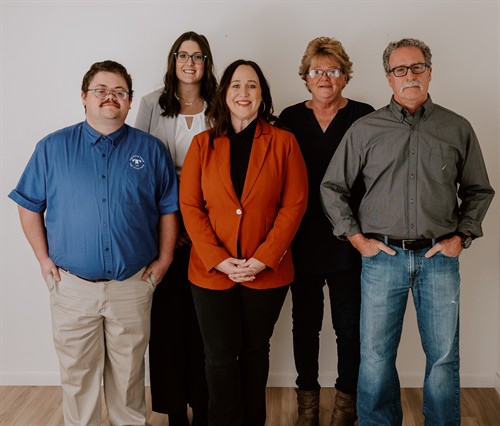 Gallery Image TEAM_PHOTO.jpg
