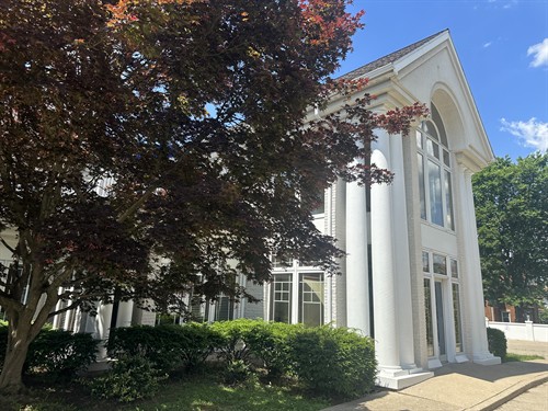 Gallery Image IMG_4906.jpg