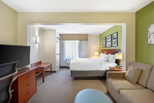 Business King Suite