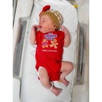 “Cookie Crew” Brings Sweet Holiday Cheer to UPMC Magee-Womens Units Across Central Pa.