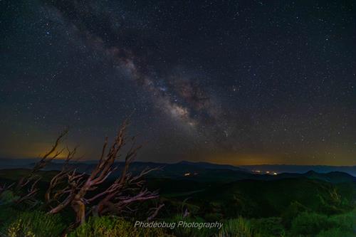 Gallery Image Galaxy_Above_From_White_Mountains.jpg