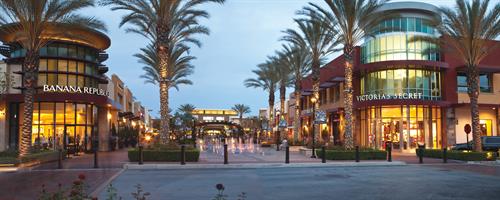 The Promenade at The Shoppes at Chino Hills