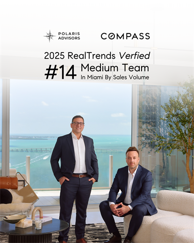 2025 RealTrends Verified Top Team 2025 RealTrends Verified Top Team