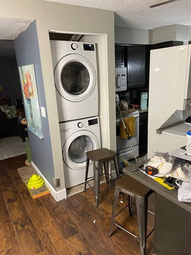 Gallery Image photo_2023-09-19_17-55-02.jpg