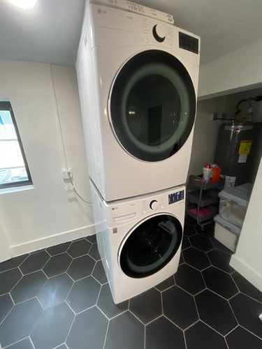 Gallery Image photo_2023-10-07_10-42-21.jpg