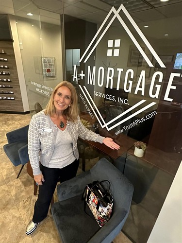 Gallery Image a__mel.jpg