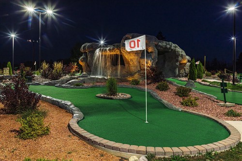 Gallery Image mini_golf_at_night_.jpeg