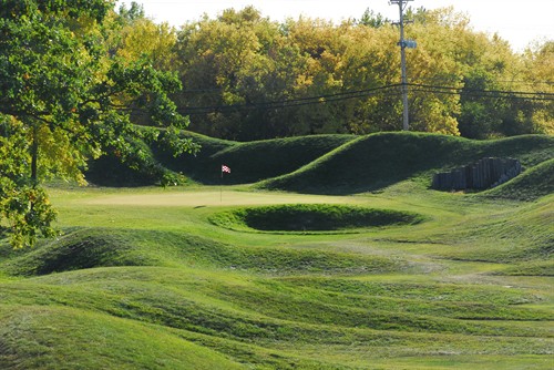 Gallery Image no_2_Missing_Links_Par_3_Photo_(1).jpeg
