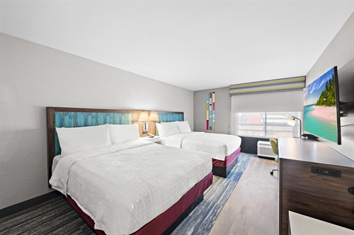 Gallery Image Hampton_Inn_LAX_(5).jpg