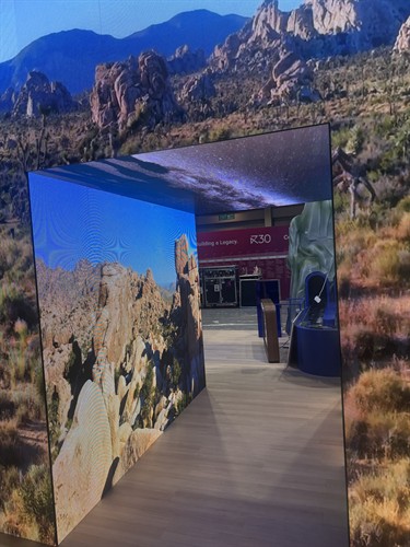 Customized LED Tunnel ONT Airport Booth Creation Routes World Hong Kong