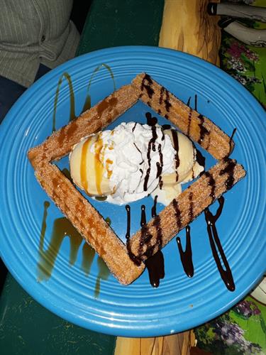 Churros with ice cream 