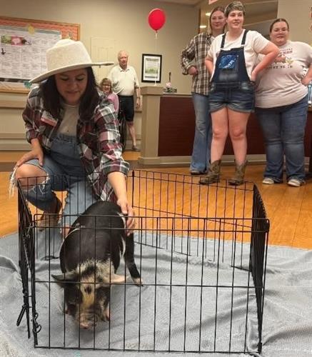 Gallery Image farmers_day.jpeg