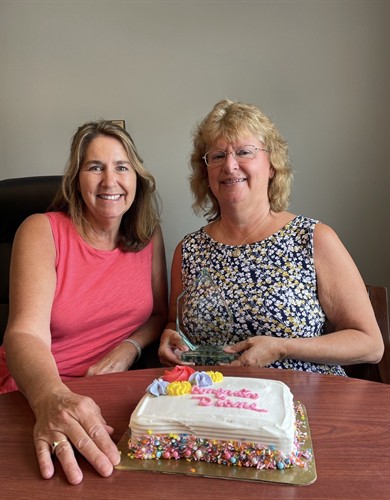 Lisa and Diane, our 2022 Caregiver of the Year 