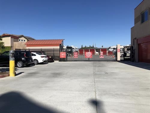 Gallery Image Electronic-access-gate.JPG