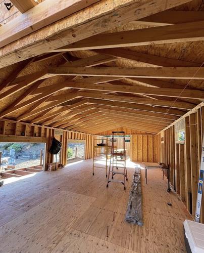 Gallery Image IMG_9571.jpeg